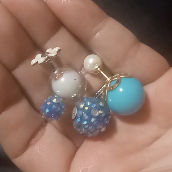 Ball back earrings reversible 3 pair. - Picture 10 of 12